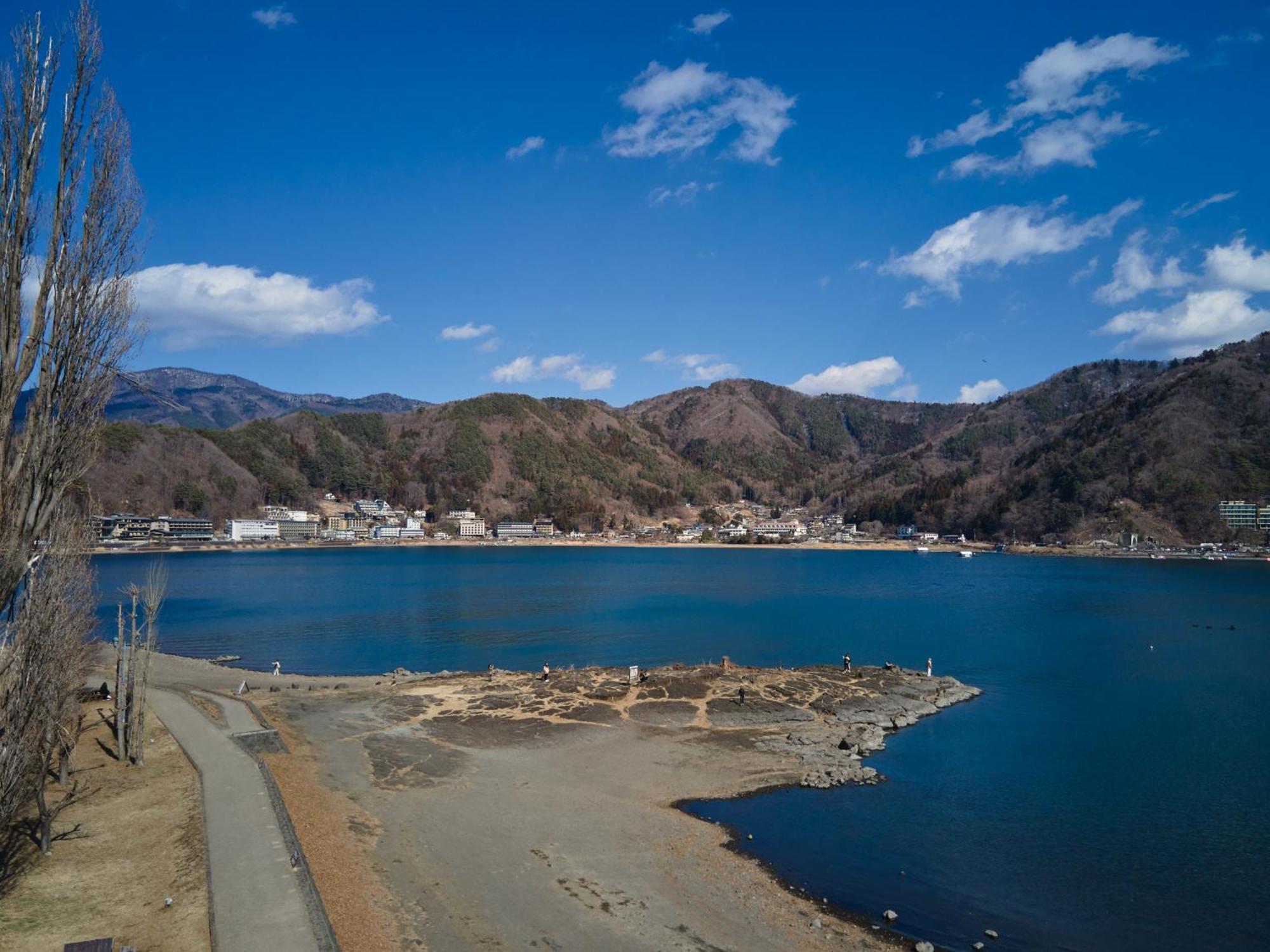 Royal Hotel Kawaguchiko Фудзикавагутико Экстерьер фото